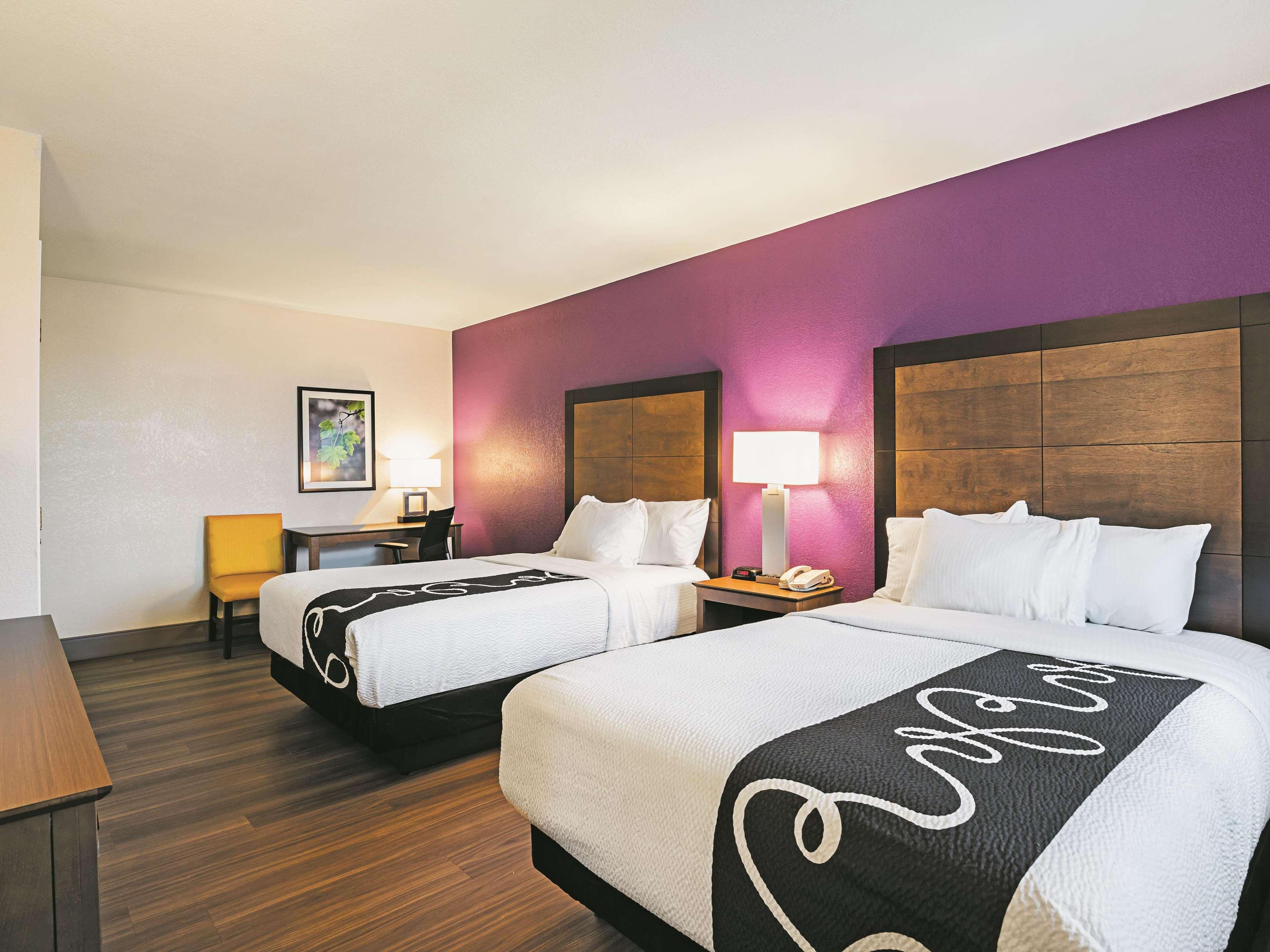 Hotel Wingate By Wyndham Beachfront At The Seawall